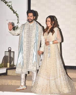 varun dhawan and natasha wedding image 5