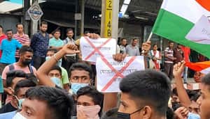 Agnipath Scheme protest at Thakurnagar