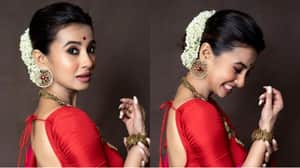 Monami Ghosh red