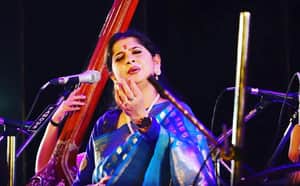 Kaushiki Chakraborty singing