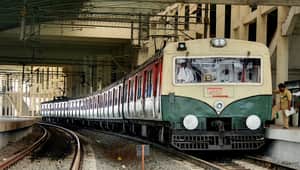 local train kolkata 