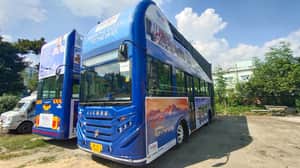 double decker bus 