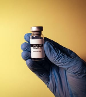 Corona vaccine injection 