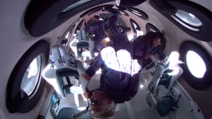 Richard Branson space flight স্বপ্নপূরণের আনন্দঘন মুহূর্তে