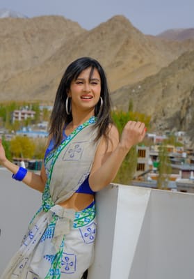 Monami Ghosh Actress age, photos & videos