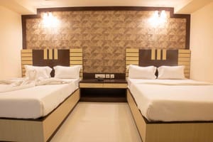 Best hotels in Midnapore Town with banquet 