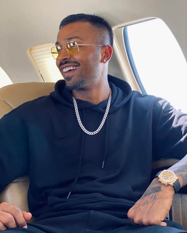 hardik pandya main Bengali News