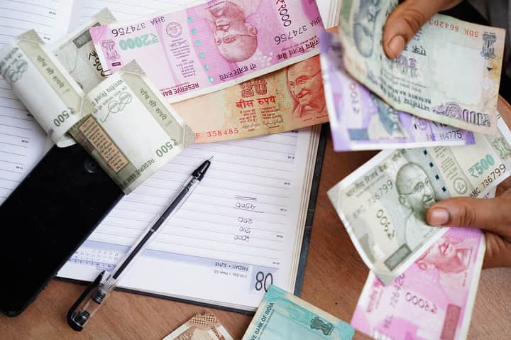 money fraud Bengali News
