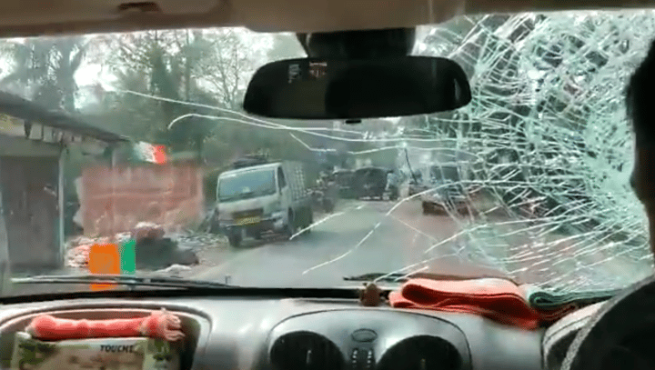 bjp leader kailash vijayvargiya's car attacked Bengali News