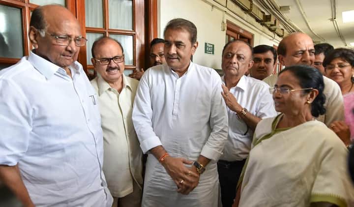 sharad pawar and mamata banerjee Bengali News