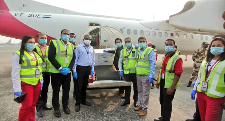 Kolkata COVID-19 vaccine arrival dumdum airport Bengali News