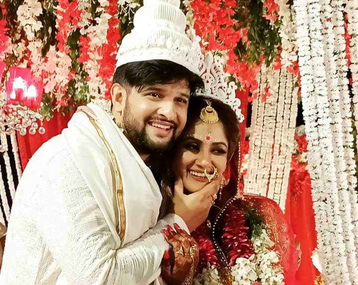 Neel-Trina Wedding photography Bengali News