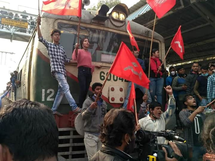 left strike | Bengali News