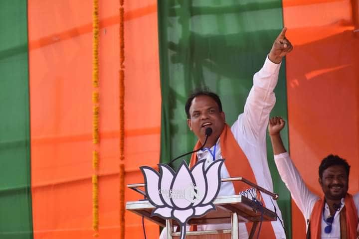 John barla Bengali News