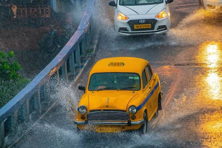 Rain taxi kolkata Bengali News
