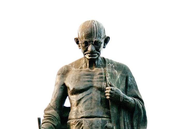 Mahatma gandhi statue Bengali News