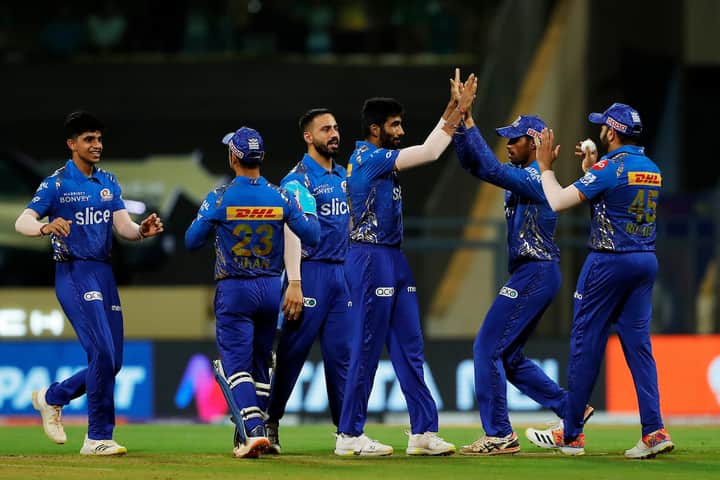 Mumbai Indians won Bengali News