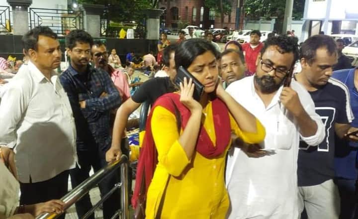 Minakshi Mukherjee sskm protest | Bengali News