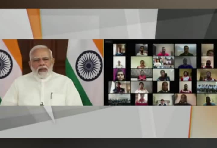 Narendra Modi interacts with CWG2022 players Bengali News