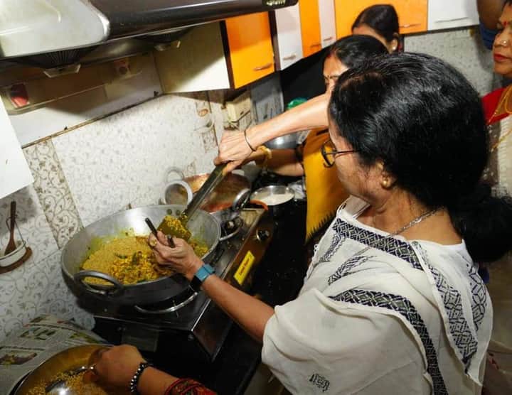 Mamata Banerjee bhog Bengali News