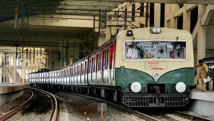 local train kolkata | Bengali News