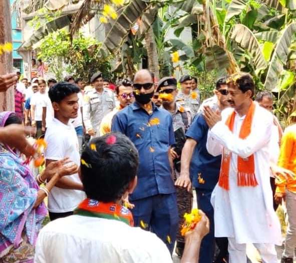 rajib banerjee domjur Bengali News
